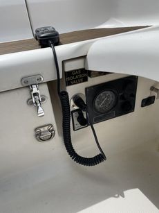 Beautifully maintained Dufour 32 Classic wheel steering shoal draft