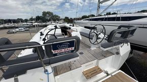 Bavaria C42 5