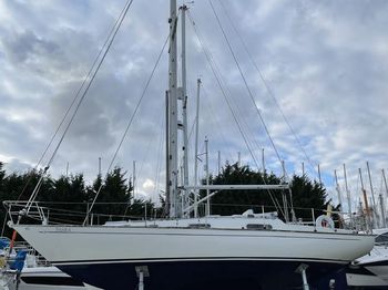 Contessa 32 Inara “Daughter of the Storm”
