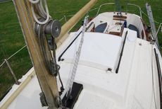 1972 Halcyon Clipper 27