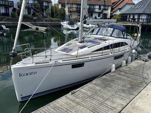 2018 Bavaria Vision 42 Blue Edition