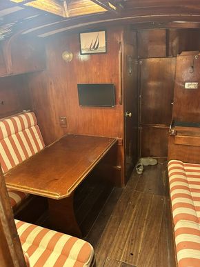 Saloon
