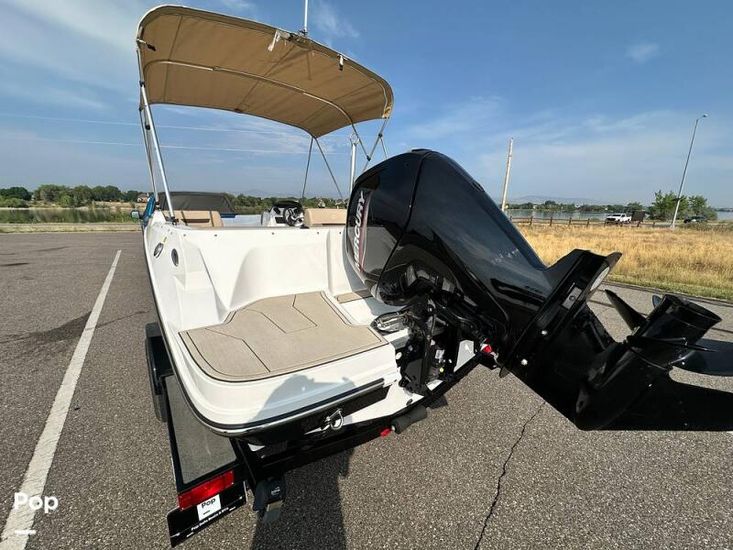 2022 Hurricane 185 sundeck sport