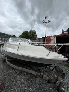 Bayliner 1952 Capri 