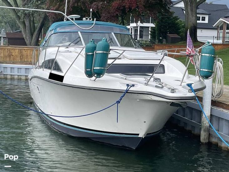 1995 Bayliner 3255 Avanti