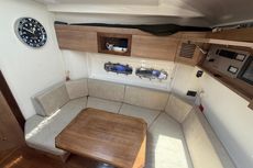 2008 Sealine SC38