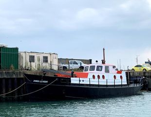 70' C Campling (Goole) Ltd Motorised Steel Barge / Houseboat