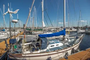 1990 Tradewind 35