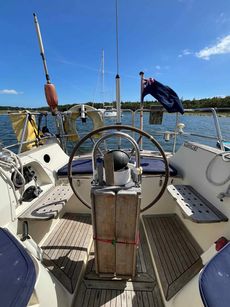 Malo 34 with New Engine