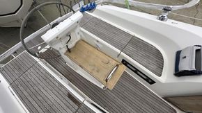 2011 Bavaria 36 Cruiser  5