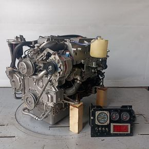 marine engine yanmar 4LHA with stern drive