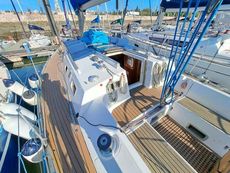 1986 Beneteau First 375