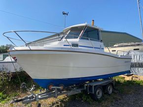 Beneteau Antares 620 With Road Trailer - Main Photo
