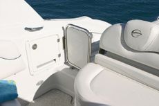 Crownline Cruiser 315 SCR - Dual hinged gates at the transom allow easy cockpit access.