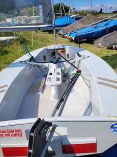 Solo dinghy