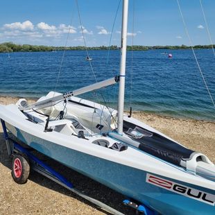 RS200 1412 Blue Hull at Burghfield Lake