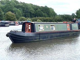 Fanny May 40ft 2011 4 berth traditional stern narrowboat