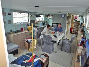 Luxe Motor 26.25 met UBC