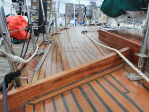 Yachting Monthly Wild Duck  - Side Deck