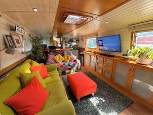 Viking Cruiser Stern Wide Beam