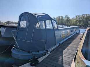 Mayo Kate 60' beautiful reverse layout with mooring at Roydon Marina 