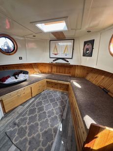 Gypsy Rose 2012 Branson Dutch Barge, 55ft x 12ft 6