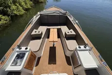 2021 Interboat Intender 820