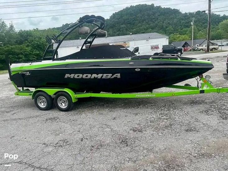 2014 Moomba mobius lsv