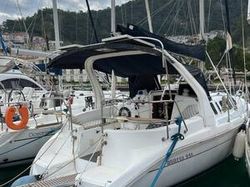 1998 Hunter 310