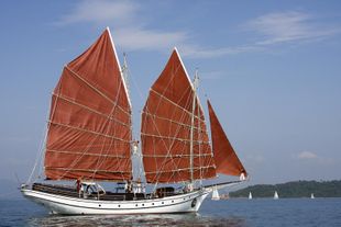 97' traditional Junk Schooner