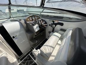 2008 Rinker 280 Cabin Cruiser 13