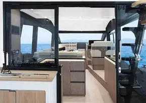 Sealine F430