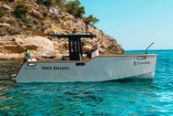 2023 Custom Built X Shore Eelex 8000