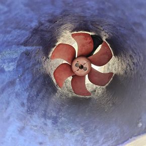 Bow thruster