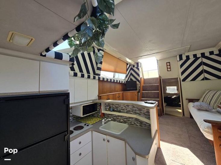 1994 Silverton 34 aft cabin