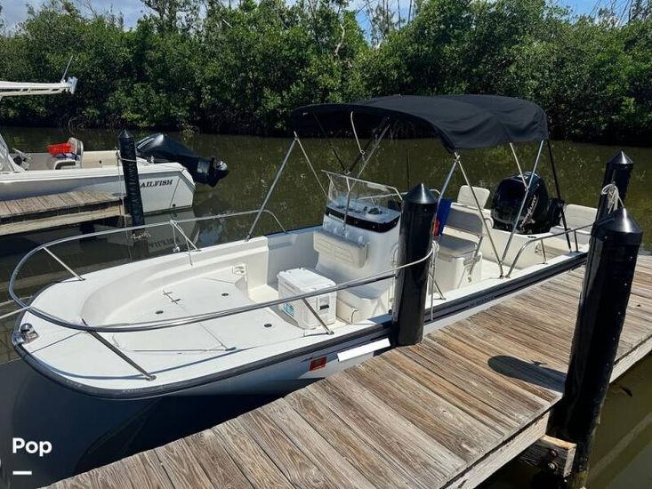 2023 Boston Whaler montauk 190
