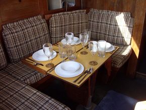 Saloon with Dinette to Port