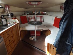 Bounty Spirit 3000  - Interior