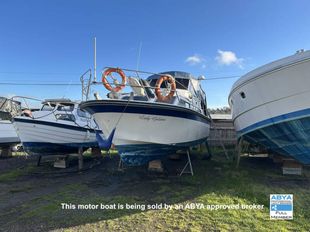 1982 Fairline 32 Phantom