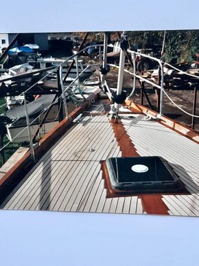 Solid teak decks