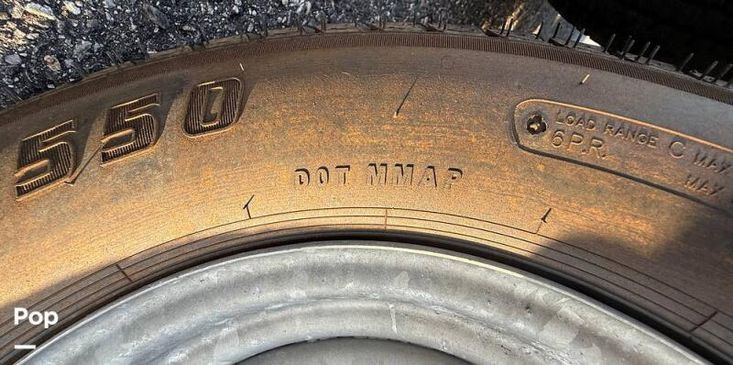 2016 Chaparral h2o 21 sport