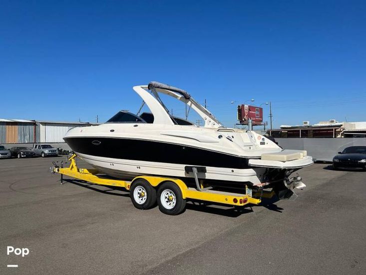 2004 Chaparral 260 signature