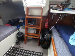 Parker Lift-Keel Yachts 235 Lifting Keel - Companionway