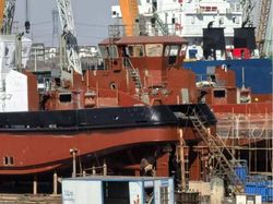 2200hp Tug (2 units)