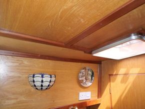 Barge Live aboard One off residential cruising barge for two - Head linings