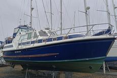 1993 Aquastar Oceanranger 38