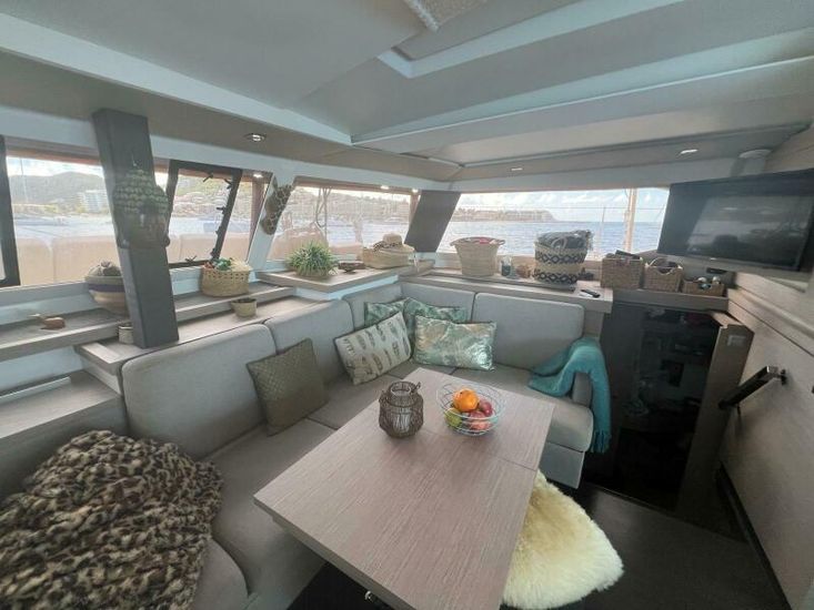 2023 Fountaine Pajot astrea 42