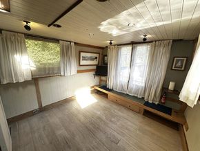 Fwd Cabin 1
