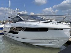 2025 Fairline Targa 40