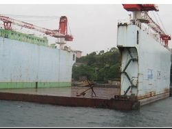 5500t Caisson Dock